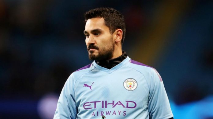 Le milieu de terrain de Manchester City Ilkay Gündogan positif au Covid-19