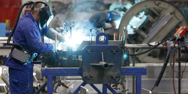 Industrie manufacturière: Légère baisse de prix à la production