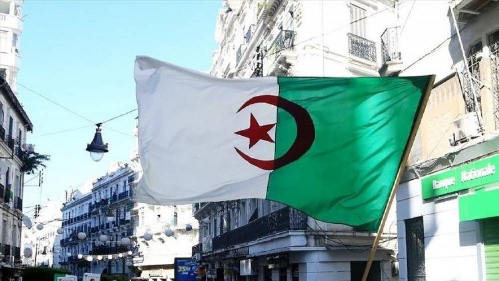 Un parti d’opposition dénonce une “situation chaotique” en Algérie