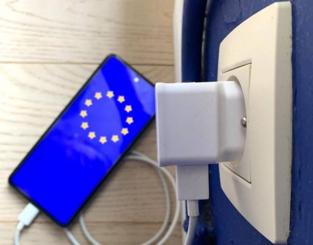 UE : La Commission européenne propose un chargeur universel pour les appareils électroniques