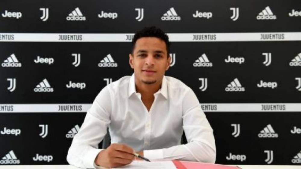 Le joueur maroco-néerlandais Mohamed Ihattaren signe à la Juventus Turin et part immédiatement en prêt à Sampdoria