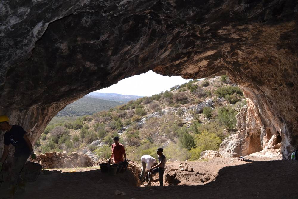 Les plus anciens colliers de perles au monde découverts au Maroc