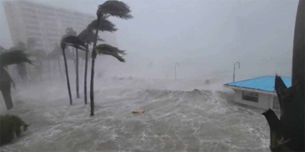 USA: l'Ouragan Ian frappe la Floride