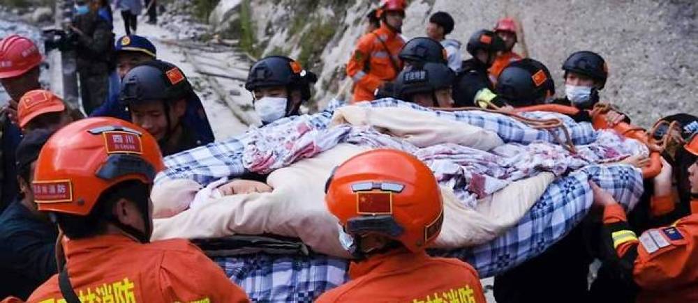 Séisme en Chine : au moins 66 morts, armée et pompiers mobilisés