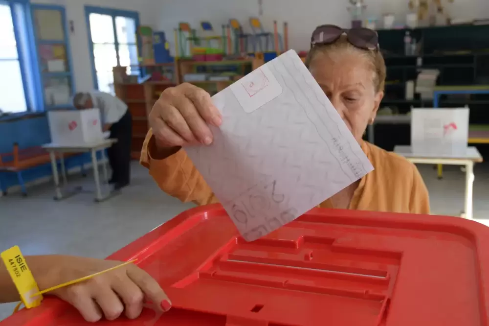 Tunisie: Cinq nouveaux partis boycottent les législatives du 17 décembre