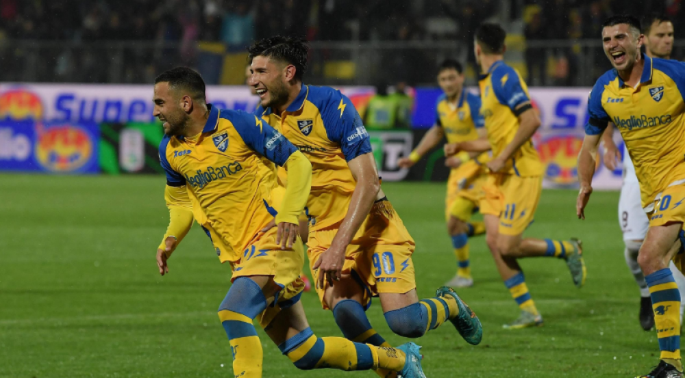 Serie A: Passeur et buteur, Walid Cheddira protagoniste de la remontada de Frosinone