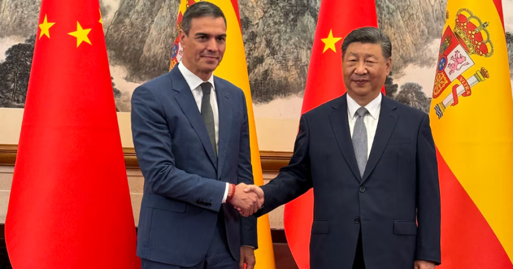 Chine-Espagne: Pedro Sánchez appelle l’UE à revoir son projet de surtaxation des véhicules électriques chinois