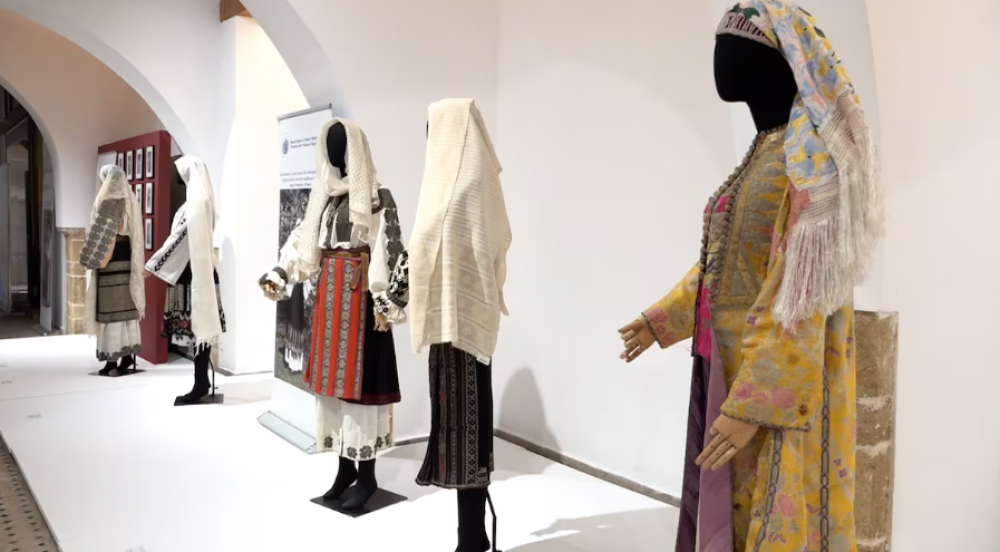 Exposition à Rabat sur les patrimoines vestimentaires du Maroc et de la Roumanie