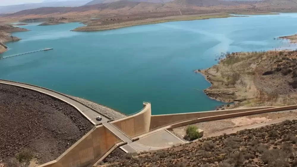 Les pluies récentes augmentent le niveau des barrages mais provoquent des inondations