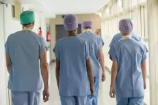 Médecins internes et résidents : Accord sur une hausse de 1.500 DH dès janvier 2025