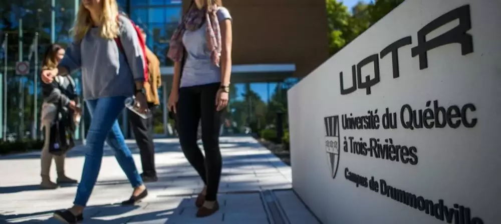 Québec : les demandes d'admission des étudiants étrangers en forte baisse