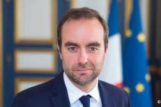 Avec la nomination de Sébastien Lecornu, la France ouvre une nouvelle séquence institutionnelle