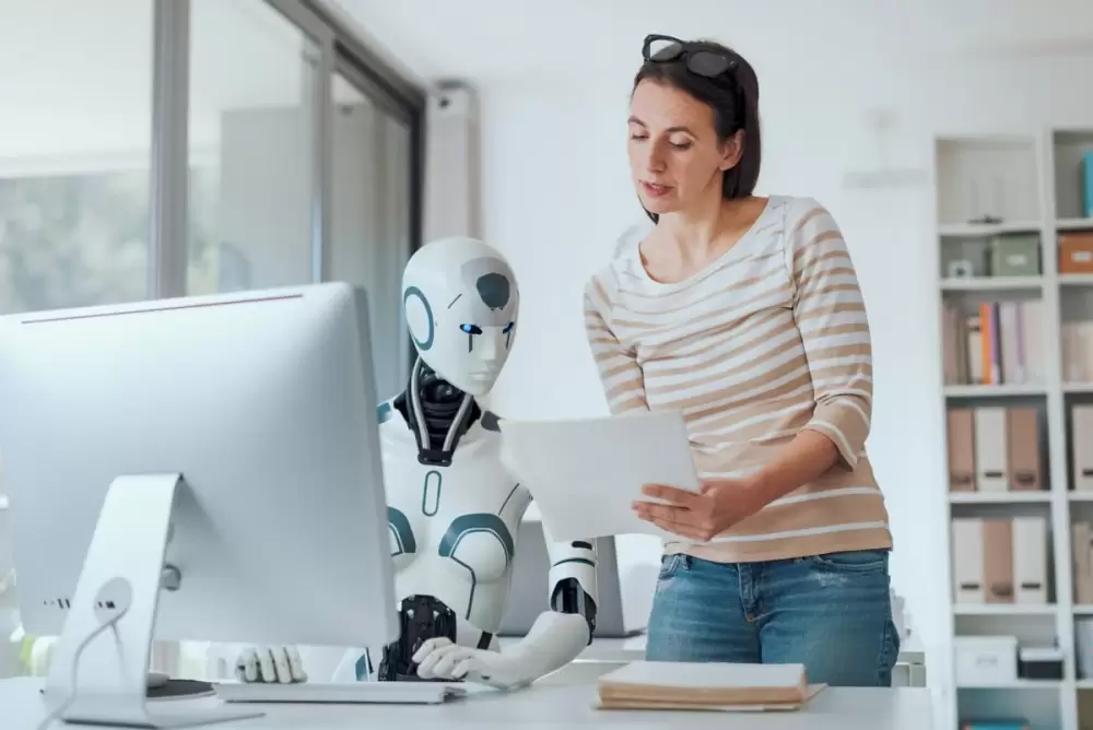 Avec les nouvelles modèles IA de DeepMind (Google), les robots vont pouvoir faire des recherches sur le web