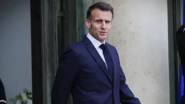 Le président Macron attendu à Londres pour une vis...