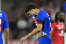 PSG: Achraf Hakimi touché à la cuisse droite, annonce le club