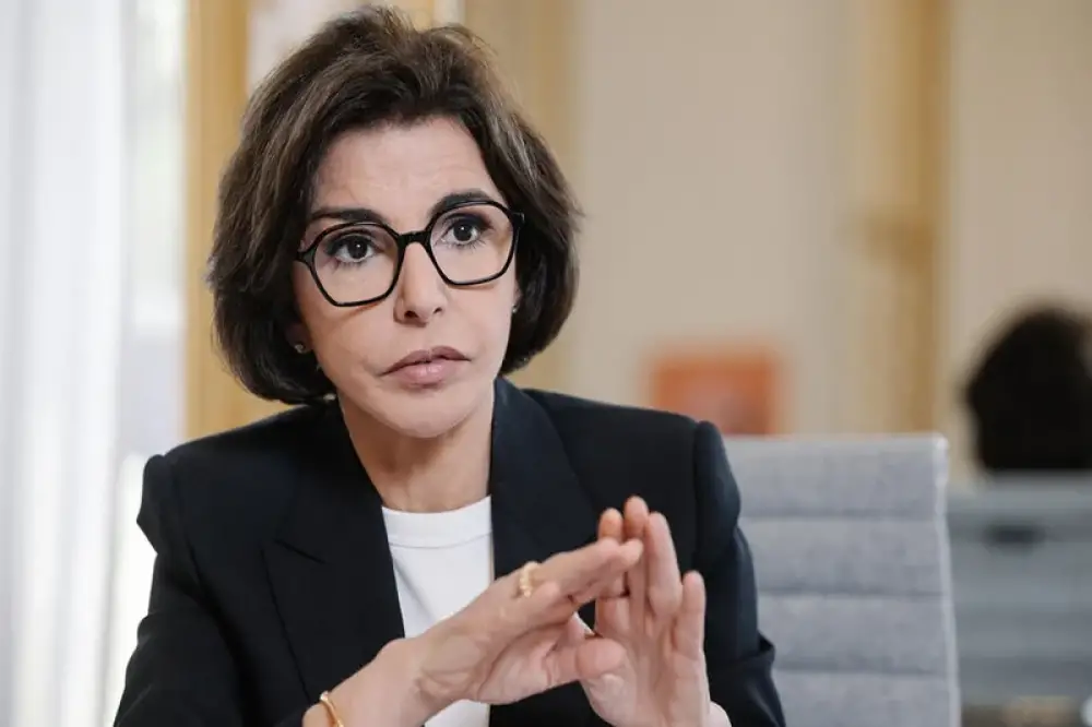 France : 4 ans de prison, dont deux ans sous bracelet électronique, requis contre Rachida Dati