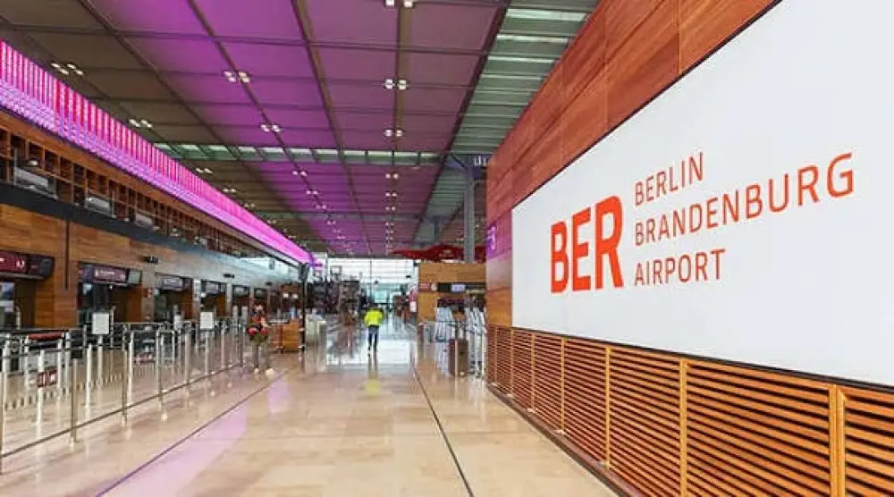 Alerte à l’aéroport de Berlin : évacuation et perturbations du trafic